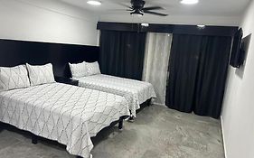 Hotel And Suites Cananea